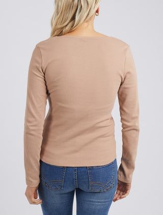 Elm Tee Rib Square Neck L/s Mocha - Pink Poppies