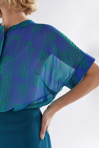 Elk Shirt Lukko Teal Cross Stitch Print - Pink Poppies