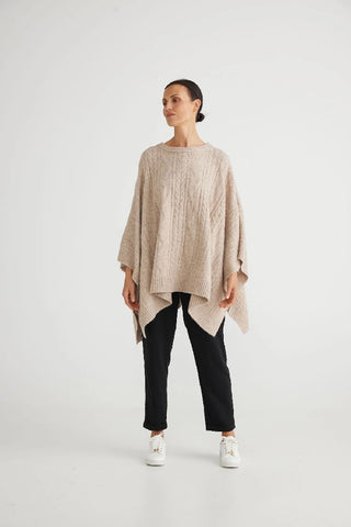 Brave&true Poncho Marnie Cable - Natural - Pink Poppies 