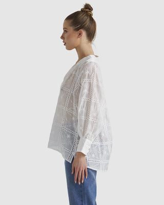 Fate & Becker  Whisper Top -  Ivory [sz:size 12]