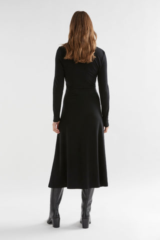 Elk Dress Merino Wool Wrap - Black [sz:size 8]