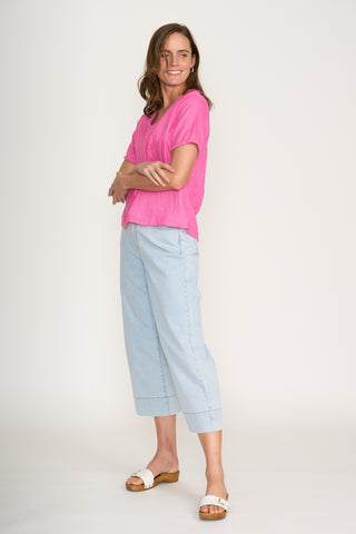 Foil Top V Benefits - Hot Pink [sz:size 10]
