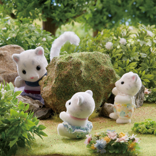 Sylvanian Families - Family Snow Leopard | Pink Poppies