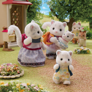 Sylvanian Families - Family Snow Leopard | Pink Poppies