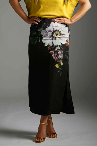 Endless Fortune Providence Skirt [sz:size 8]