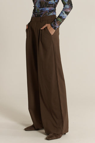 Fate & Becker Roan Front Pleat Pant [sz:size 10]