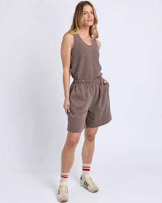 Foxwood Basics Short - Walnut [sz:size 10]