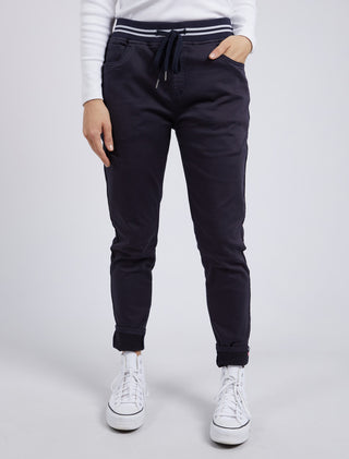 Elm Jogger Margo Navy - Pink Poppies 