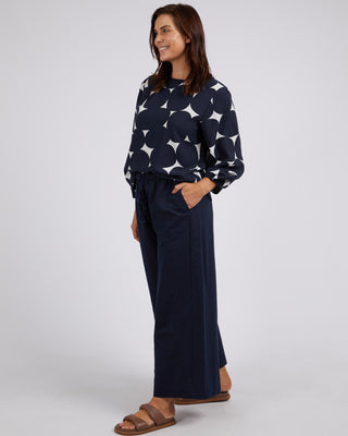 Elm Top Demi Spot Navy [sz:size 10]