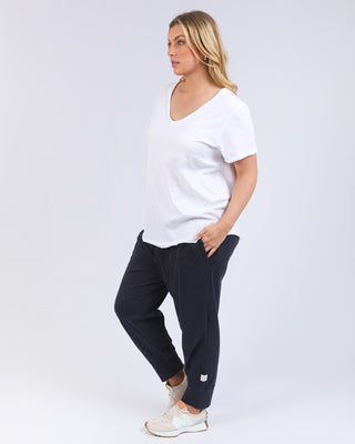 Elm Tee S/s Pima Vee - White [sz:size 8]
