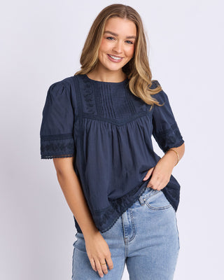 Foxwood Juna Top - Navy [sz:size 8]