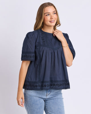 Foxwood Juna Top - Navy [sz:size 8]