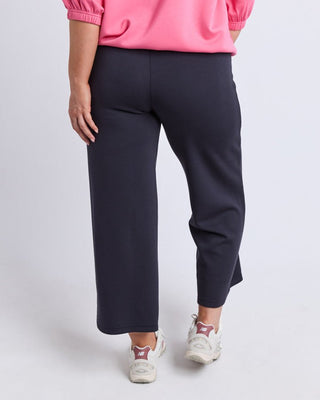 Elm Freedom Boot Pant Cropped - Midnight Navy [sz:size 10]