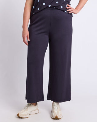 Elm Freedom Boot Pant Cropped - Midnight Navy [sz:size 10]
