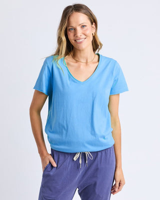 Elm Tee S/s Pima Vee - Azure Blue | Pink Poppies