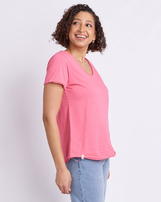 Elm Tee S/s Pima Vee - Lemonade Pink | Pink Poppies