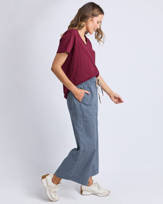 Elm Tee S/s Pima Vee - Plum | Pink Poppies