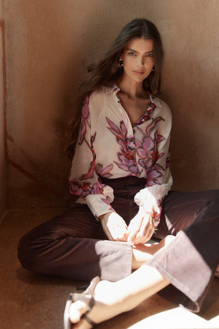 Fate & Becker Nyomi Blouse - Light Flower Print | Pink Poppies