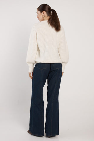 Fate & Becker Remy V - neck Jumper - Cream | Pink Poppies