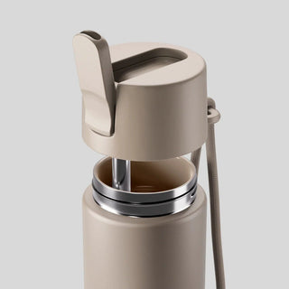 Fressko Ceramic Move Flip Sip 660ml - Oat