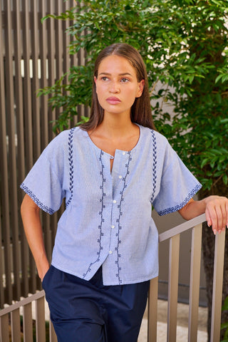 Namastai Embroidered Button-front Cotton Blouse – Breeze [sz:small / Medium]