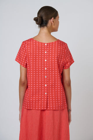 Naturals By O& J Button-back Poplin Top – Cannage [sz:small]