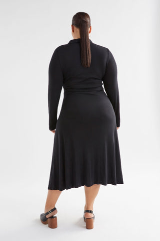 Elk Dress Merino Wool Wrap - Black [sz:size 8]