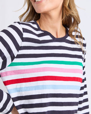 Elm Tee L/s Harmony - Navy/white/rainbow Stripe [sz:size 10]