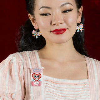 Erstwilder Brooch Free Kisses 