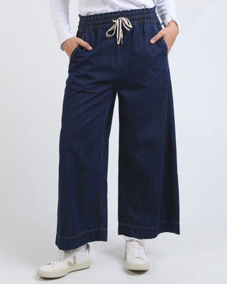 Elm Pant Greta Wide Leg - Extra Dark Wash [sz:size 8]