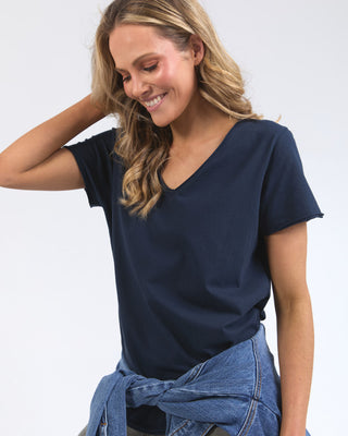 Elm Tee Pima Vee  - Navy [sz:size 6]