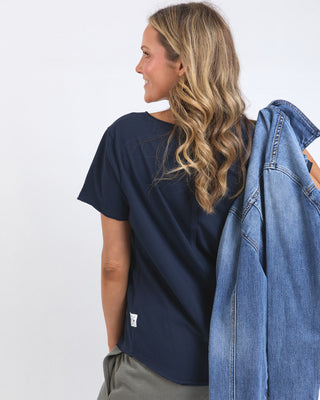 Elm Tee Pima Vee  - Navy [sz:size 6]