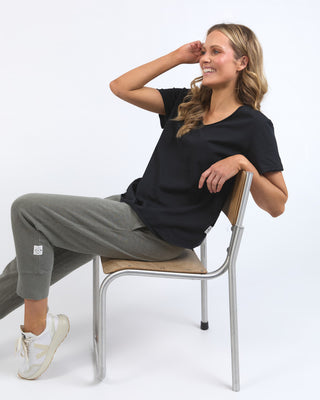 Elm Tee Pima Vee  - Black [sz:size 8]