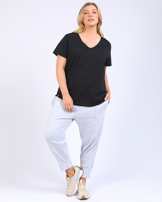 Elm Tee Pima Vee  - Black [sz:size 8]