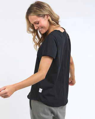 Elm Tee Pima Vee  - Black [sz:size 8]