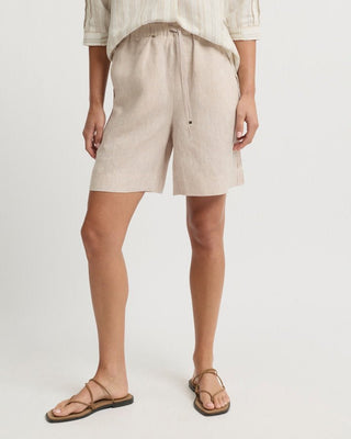 Yarra Trail Tirari Pintuck Short - Pebble [sz:size 10]